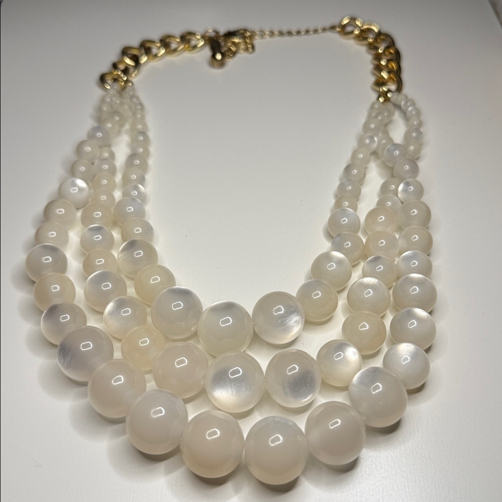 Magical 3 strand Magic moonglow Gold chicos Cream graduated Beaded Necklace lux